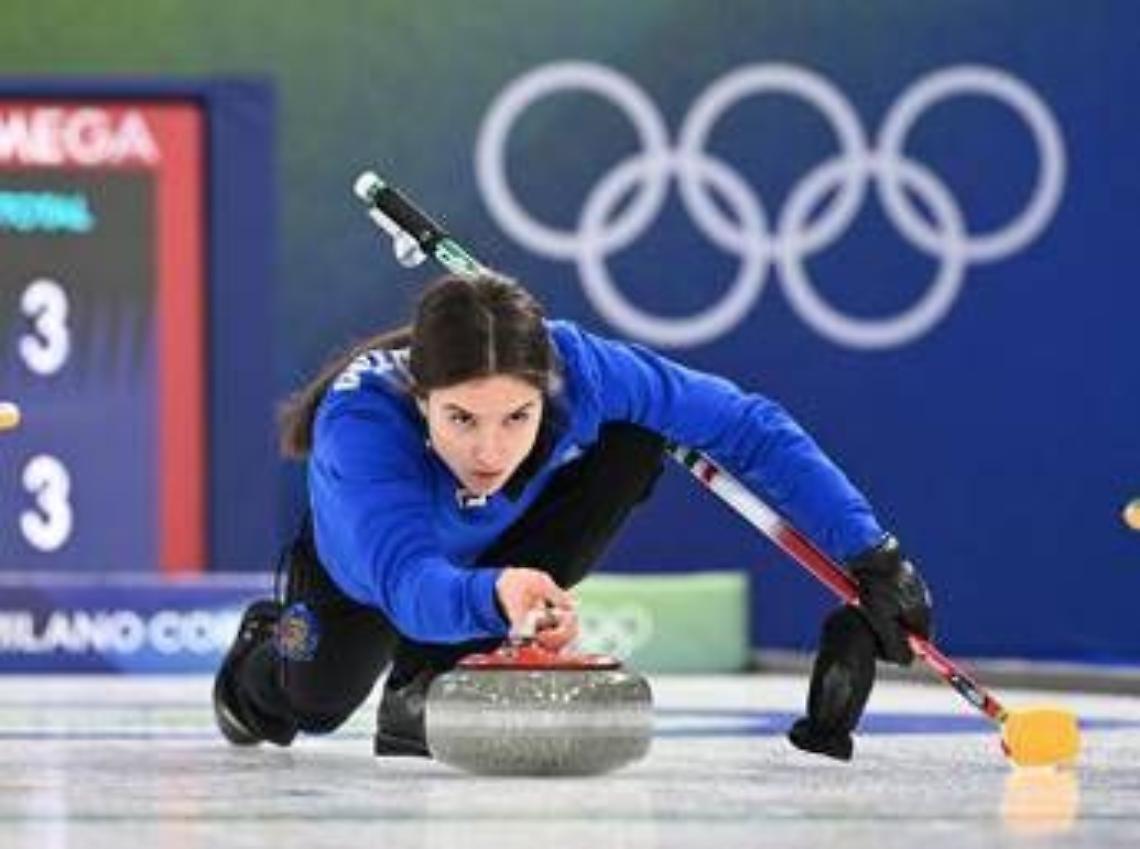 Milano Cortina, le gare di oggi: dal curling al pattinaggio di velocit&agrave;, orari e dove vedere gli azzurri