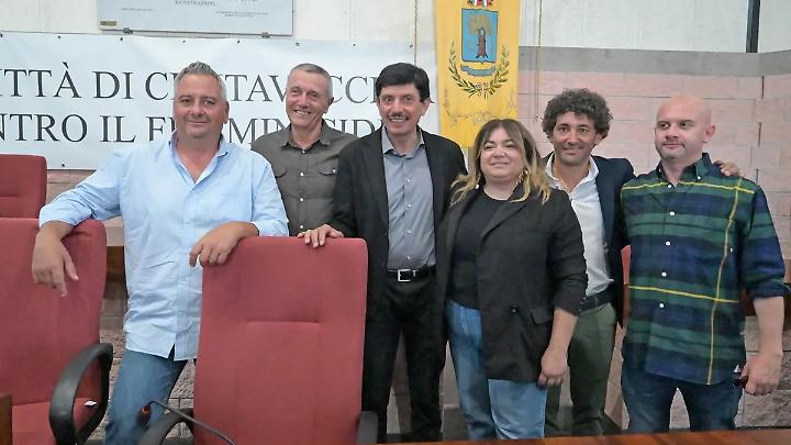 Sindaco gi&agrave; ostaggio dei &ldquo;niet&rdquo; in attesa delle mareggiate