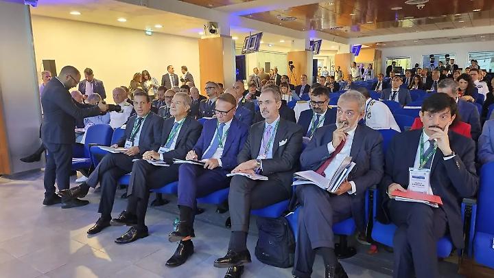 &lsquo;&rsquo;Risorsa mare&rsquo;&rsquo;: Civitavecchia al centro del Mediterraneo