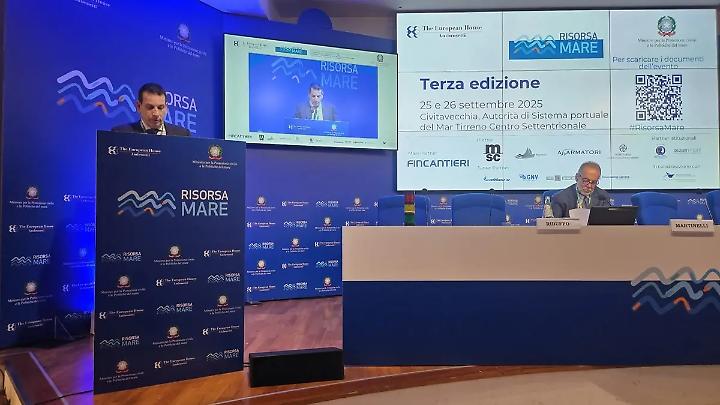 Il commissario Latrofa: &laquo;Un cantiere di idee dove la passione per il mare diventa politica industriale&raquo;