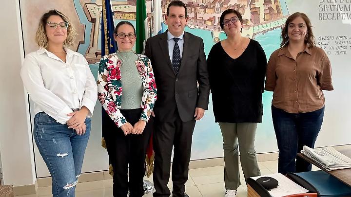 Porto di Civitavecchia, navetta gratuita per gli operatori turistici dei terminal crociere