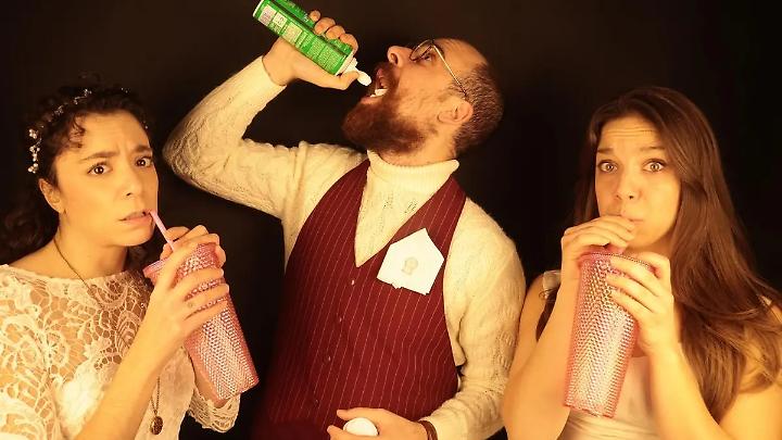 Due spose in crisi tra frullati e panna montata